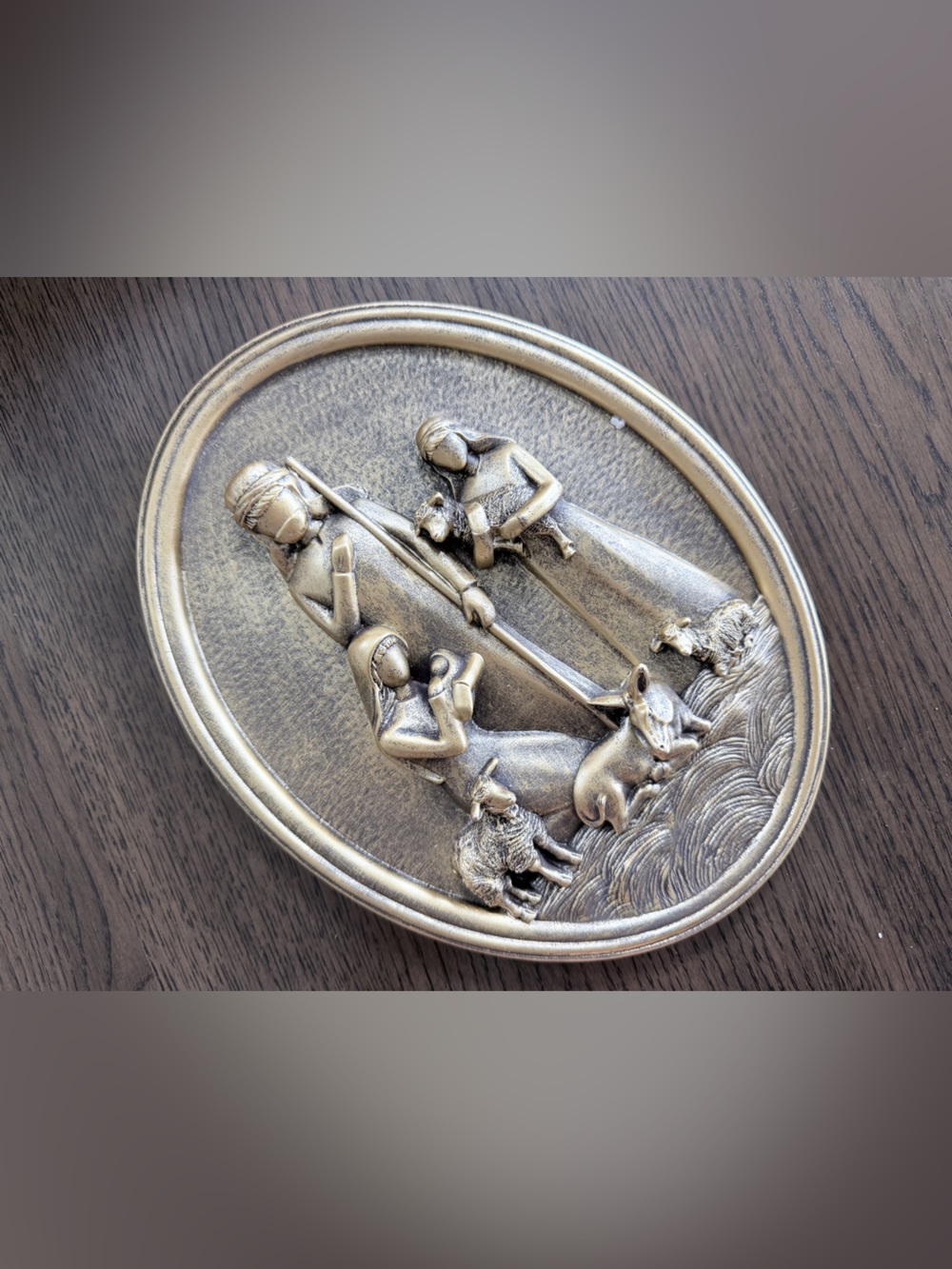 NWT Gold-Tone Nativity Wall Plaque - Oval